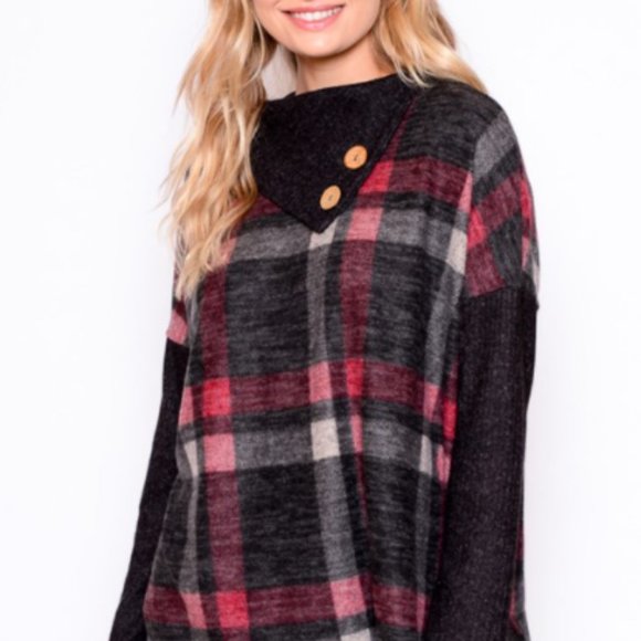 Red and Black Charcoal Plaid Brushed Sweater - Picture 2 of 9